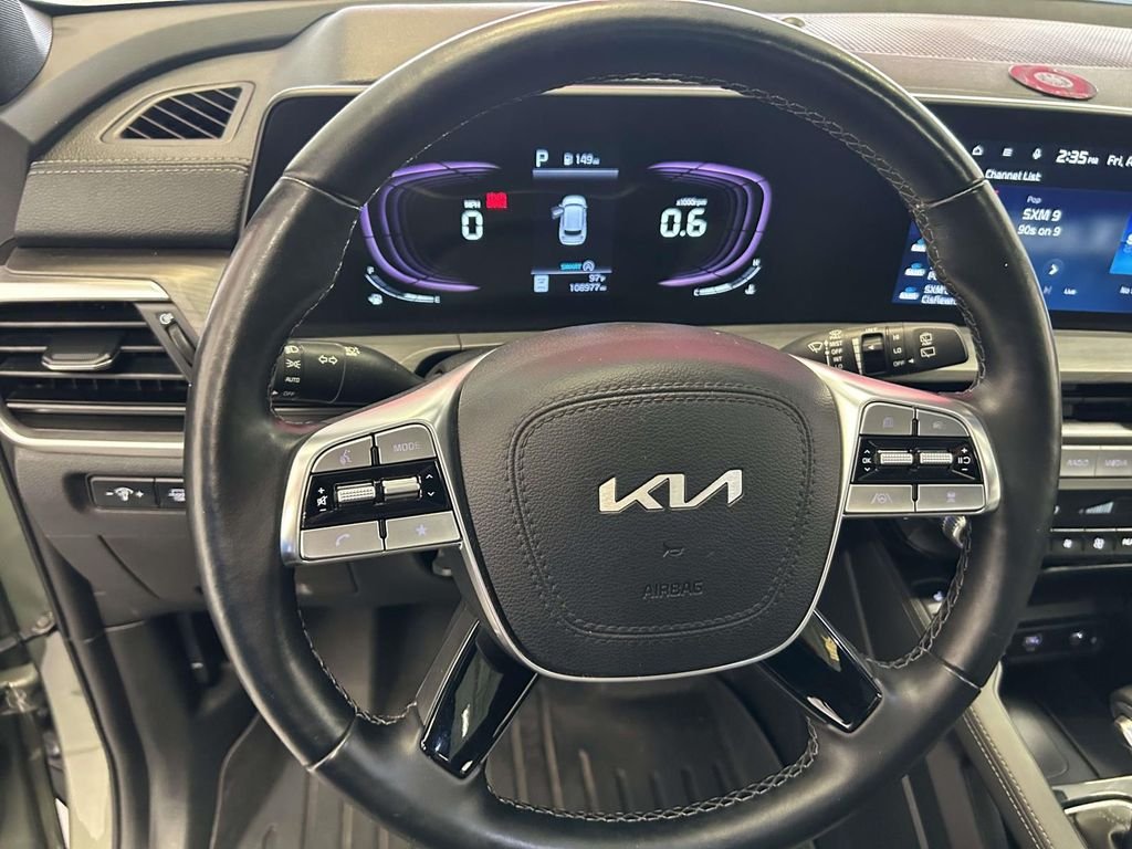 Used 2024 Green Kia EX X-Line image 19