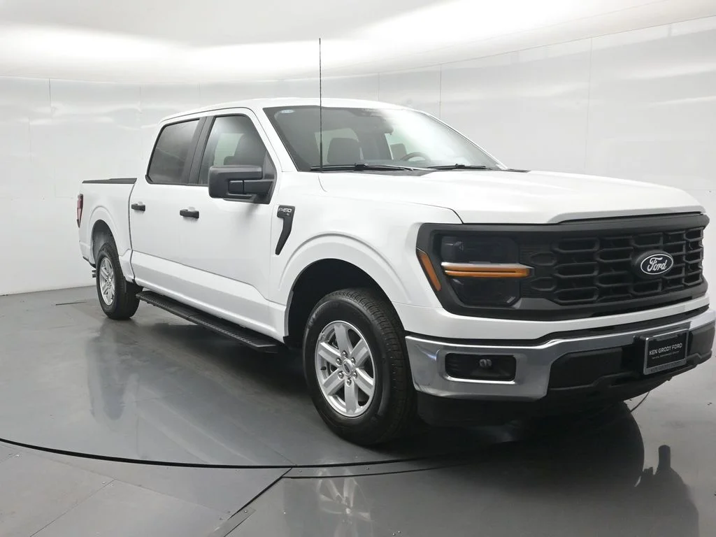 New 2026 Oxford White Ford XL image 40