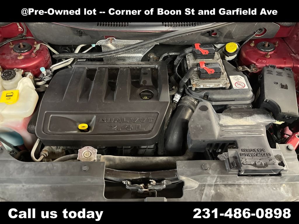 Used 2014 Red Jeep Sport image 9