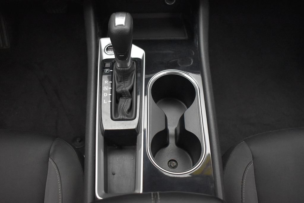 Used 2024  Nissan 2.5 SV image 28