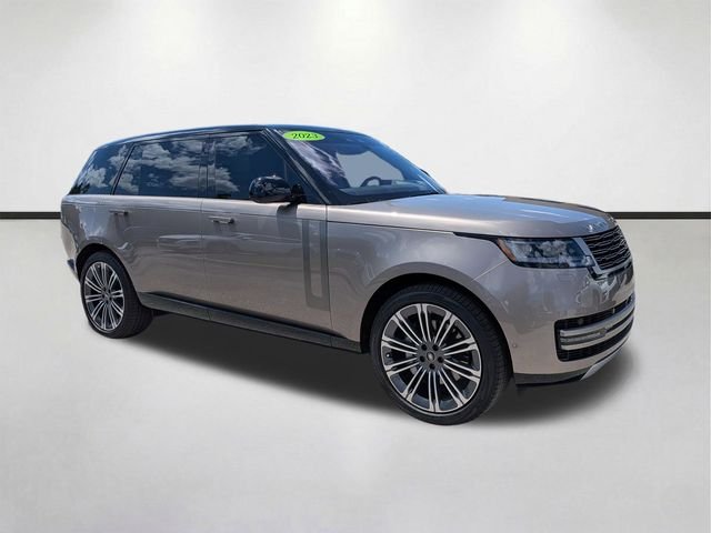 2023 Land Rover Range Rover SE