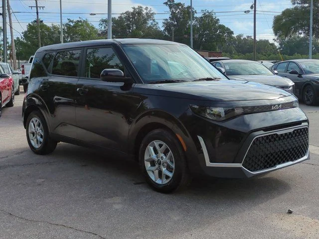 Certified Used 2025 Black Kia LX image 3