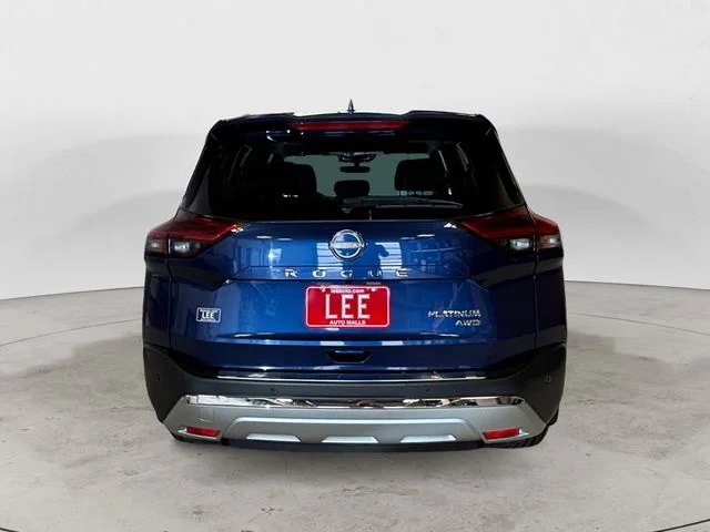 Certified Used 2023 Blue Nissan Platinum image 4