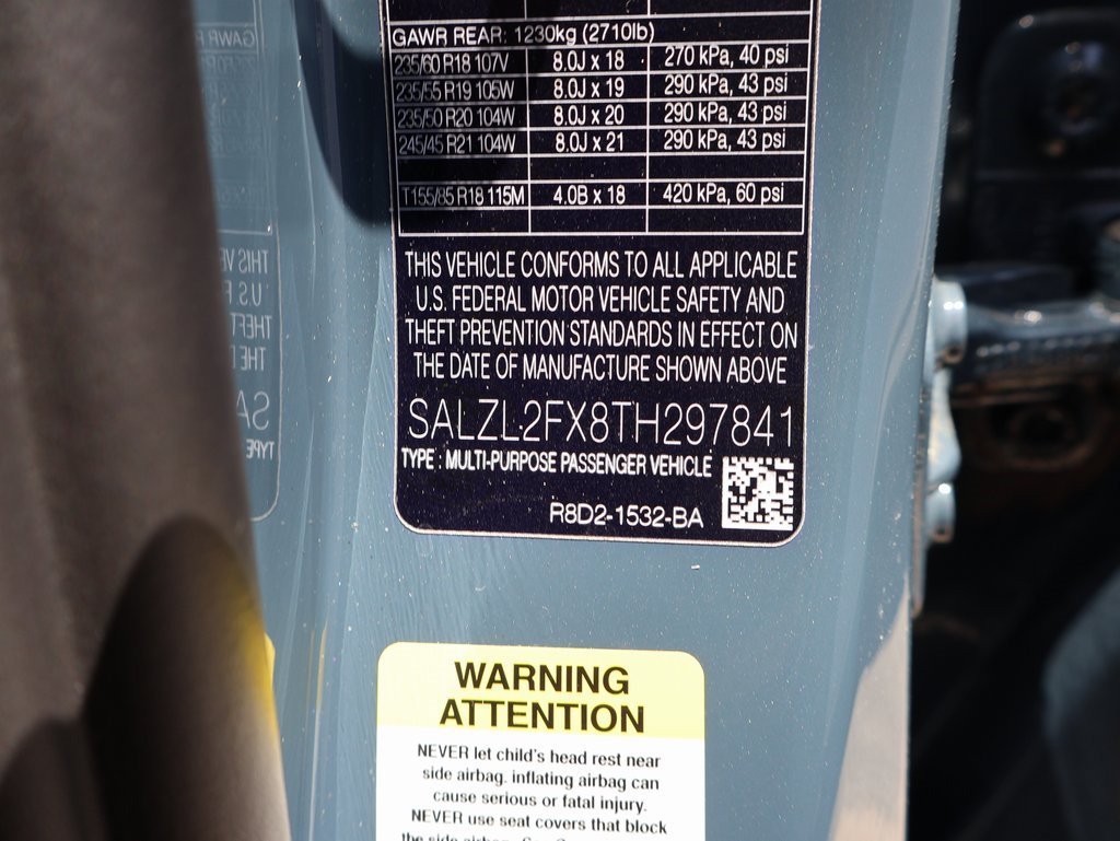 Used 2026 Tribeca Blue Metallic Land Rover Dynamic image 40