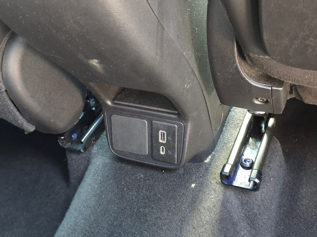 Used 2020 Black Buick Select image 27