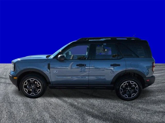 New 2026 Azure Gray Metallic Tri-Coat Ford Outer Banks® image 7