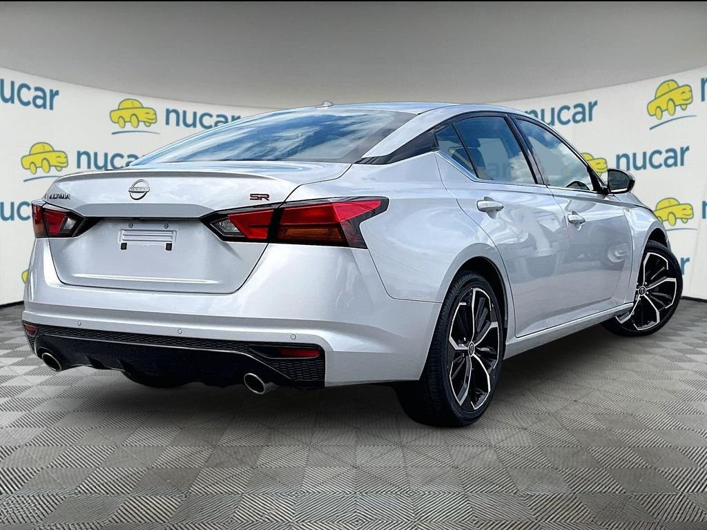 Certified Used 2023 Silver Nissan 2.5 SR image 6