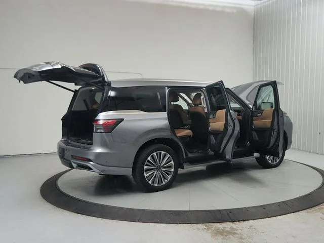 Used 2025  INFINITI SENSORY image 15