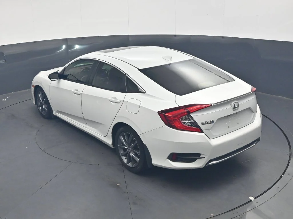 Used 2019  Honda EX image 22