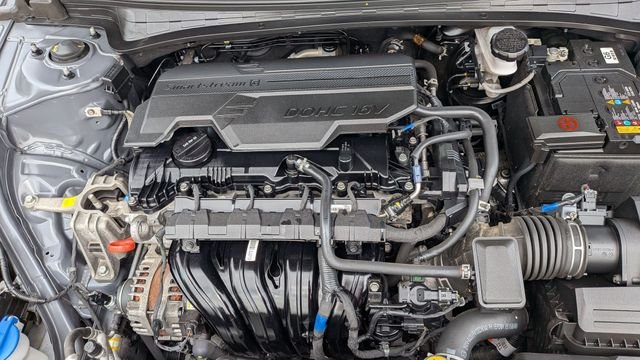 Used 2023 Gray Hyundai SEL image 26