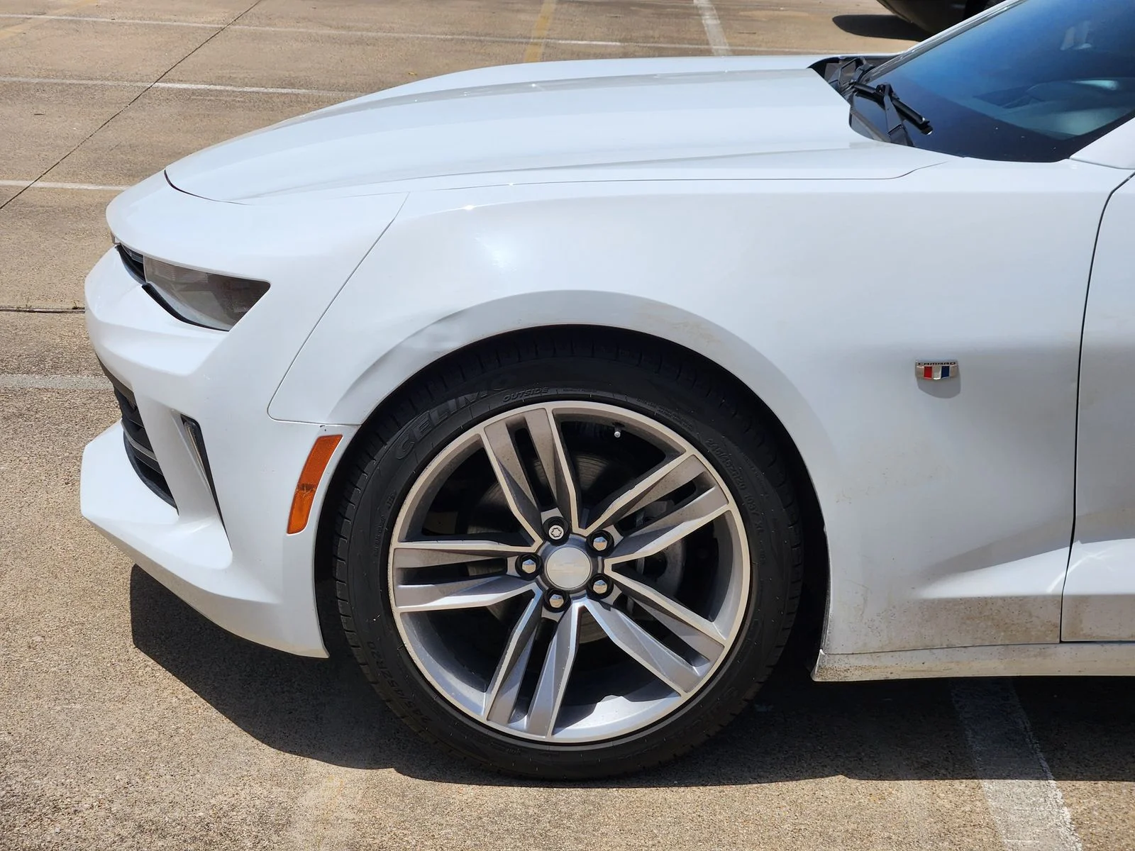 Used 2017 White Chevrolet 2LT image 8