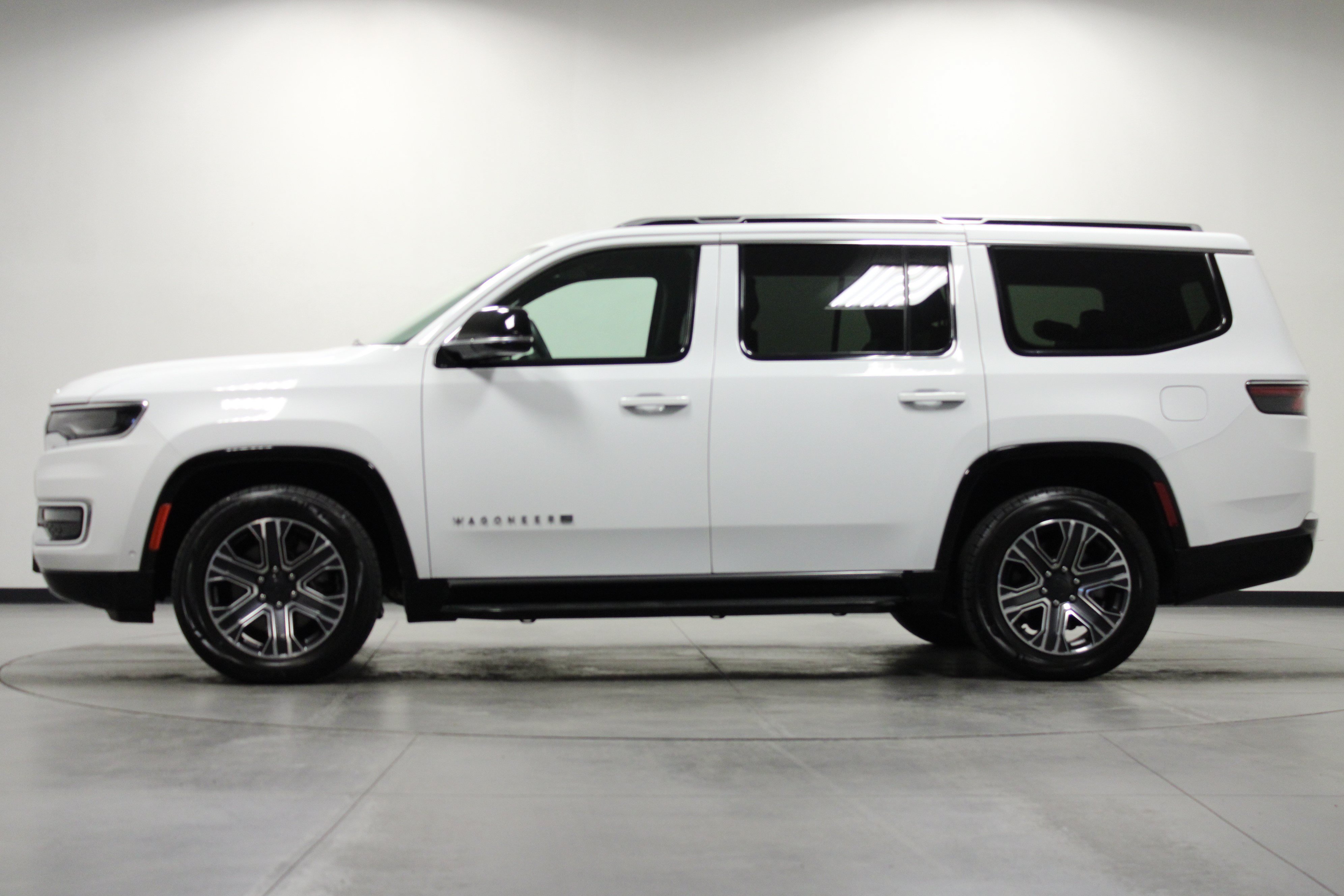 Used 2024 Bright White Clearcoat Jeep Series II image 7