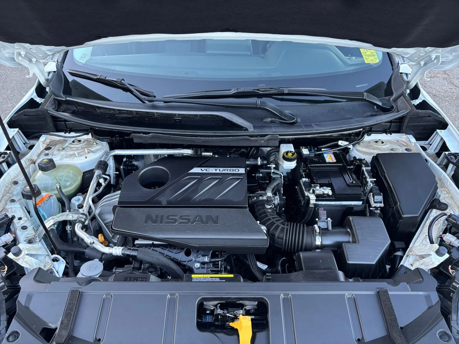 Used 2025 White Nissan SV Moonroof image 20