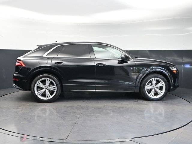 Used 2023 Mythos Black Metallic Audi 55 Prestige image 5
