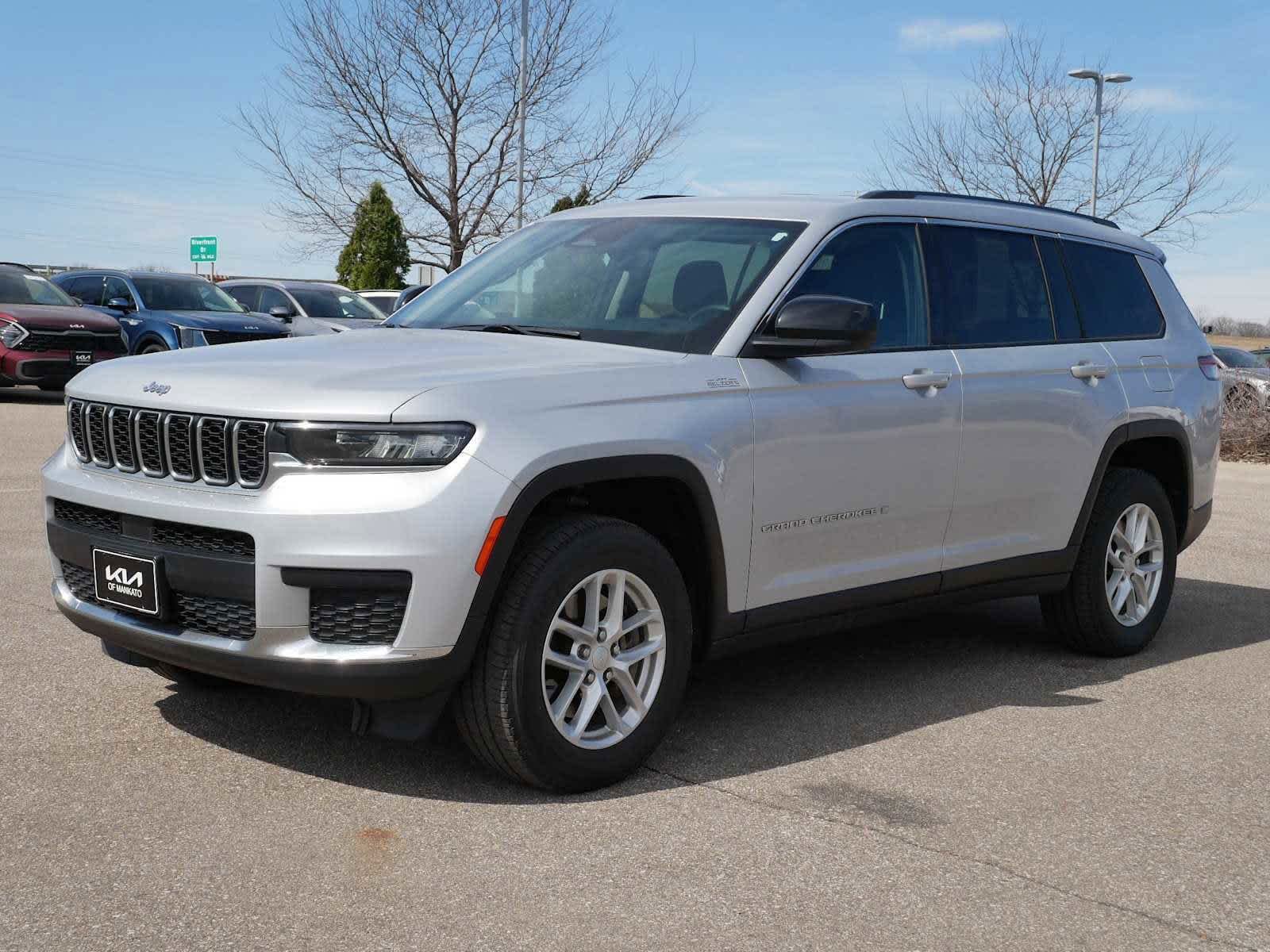 Used 2021 Jeep Grand Cherokee L Laredo with VIN 1C4RJKAG7M8171623 for sale in Mankato, Minnesota
