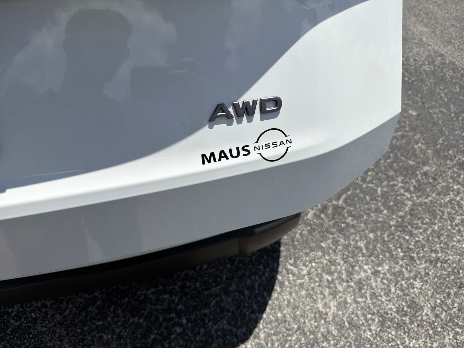 Certified Used 2024 White Nissan S image 22