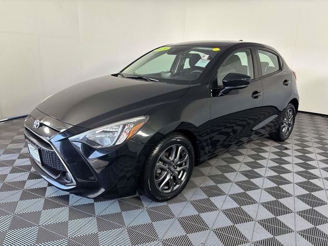 Used 2020 Black Toyota LE image 4