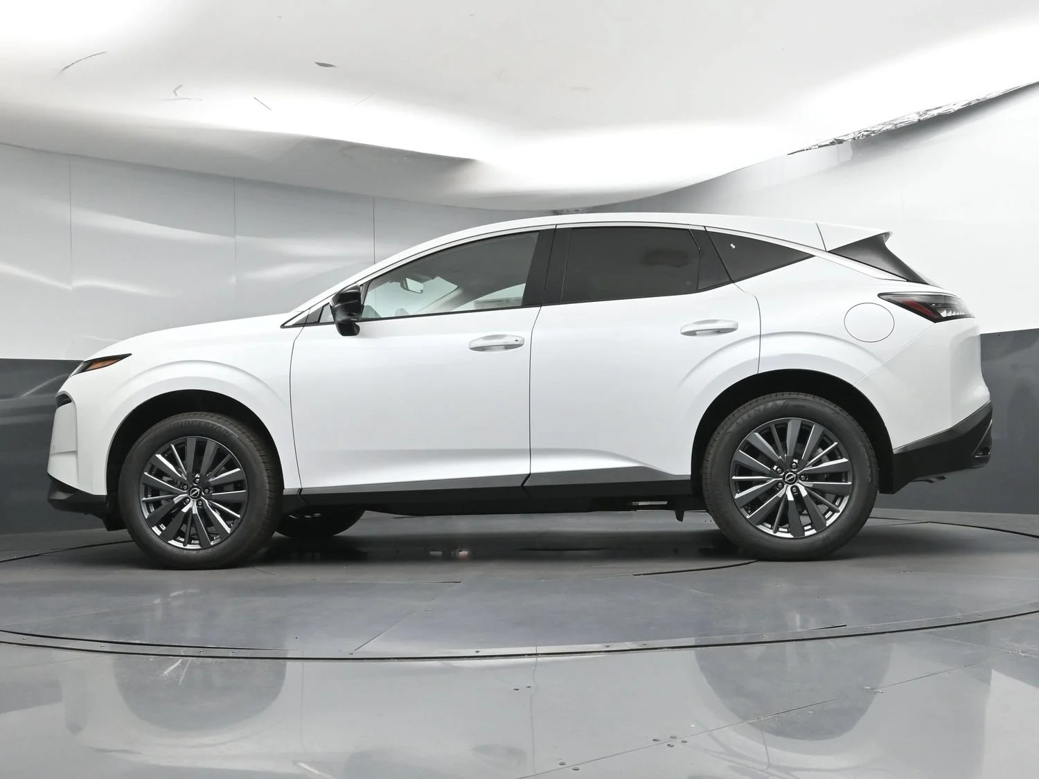 New 2026 Everest White Pearl TriCoat Nissan SL image 30
