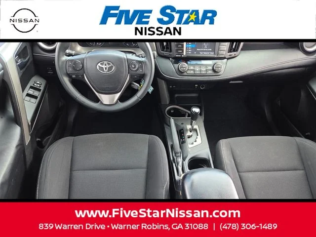 Used 2017 Black Toyota XLE image 8