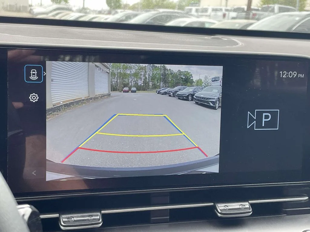 New 2026 Gray Hyundai SE image 27