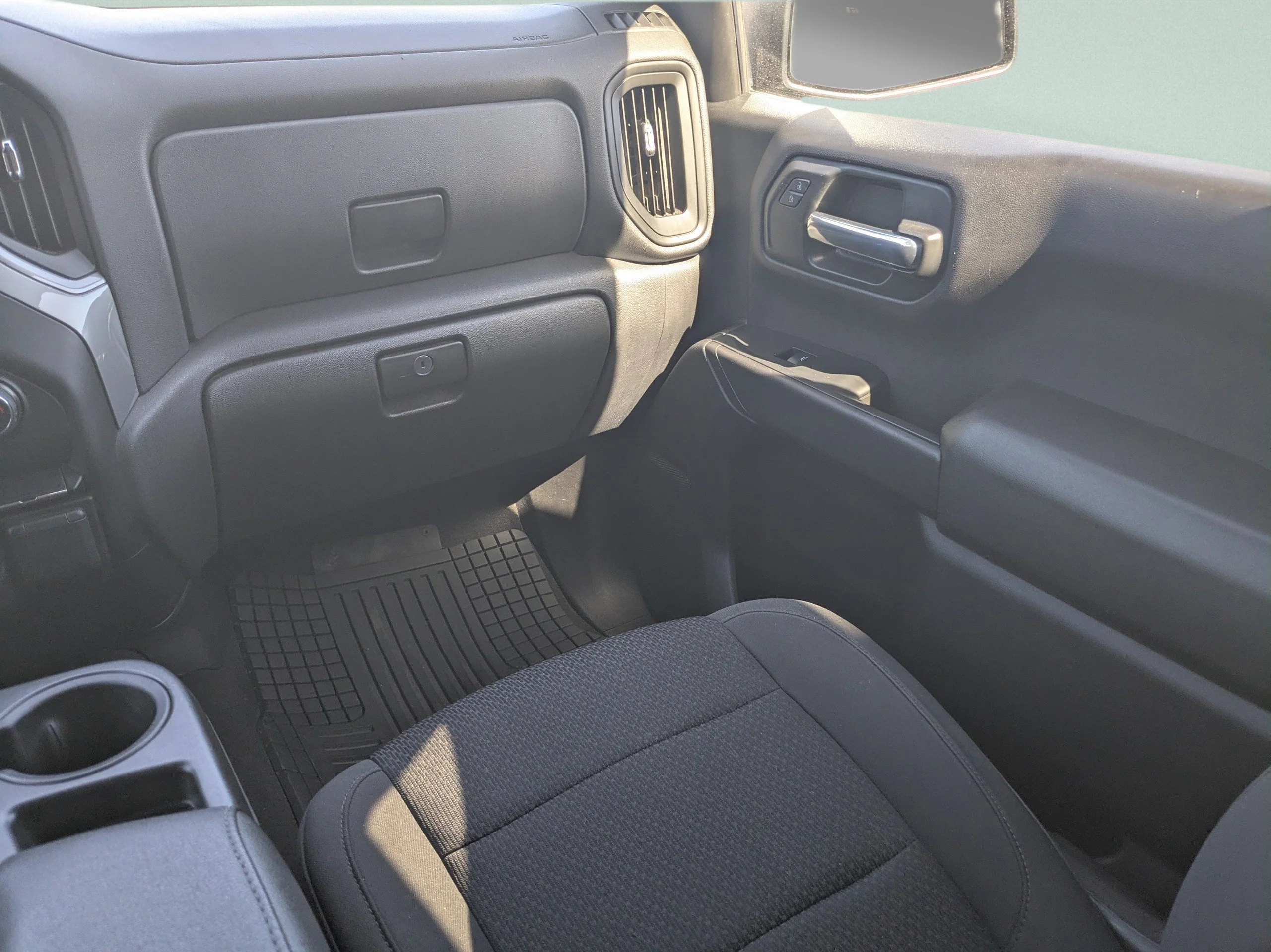 Used 2021 Black Chevrolet Custom image 14