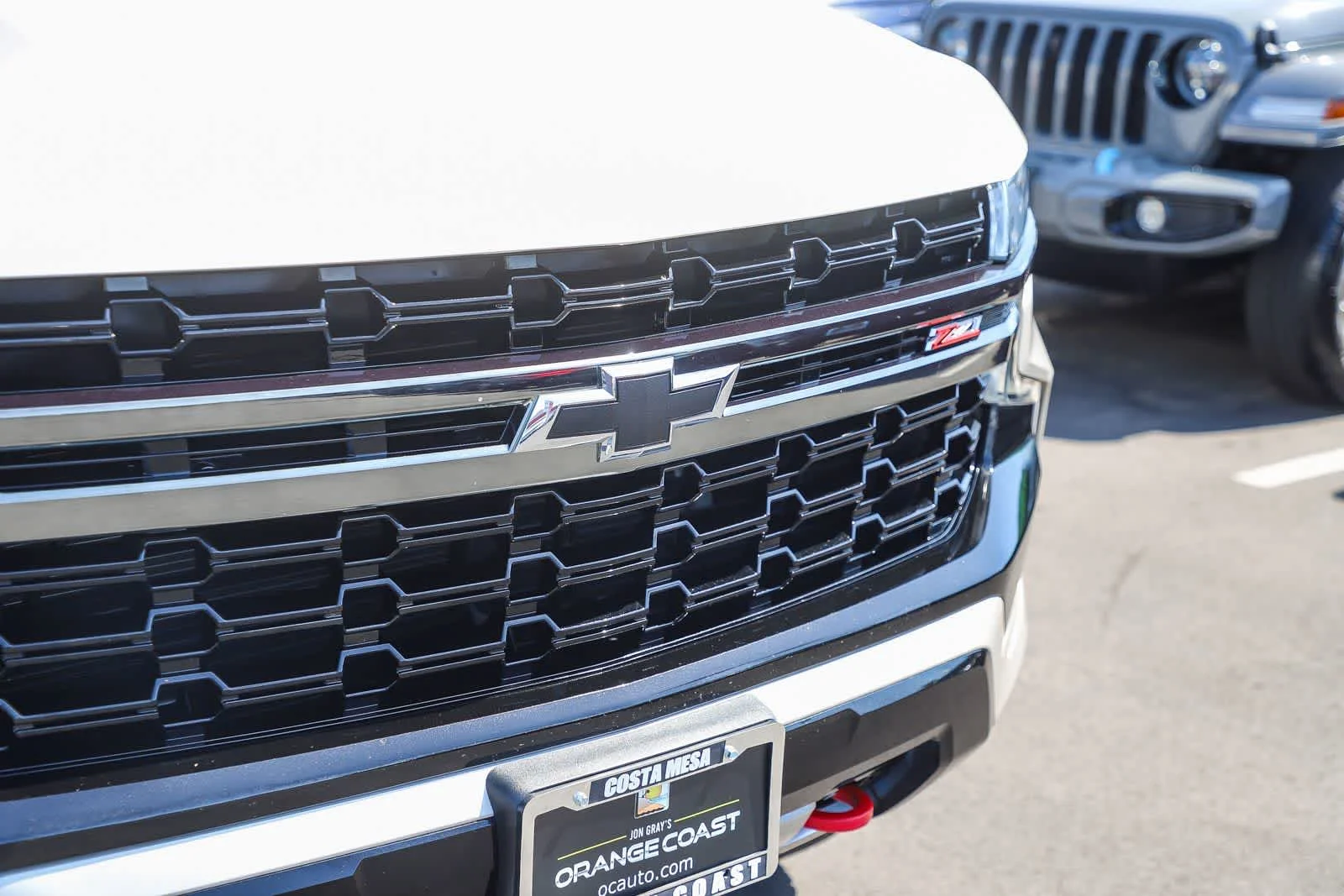 Used 2021 Empire Beige Metallic Chevrolet Z71 image 5