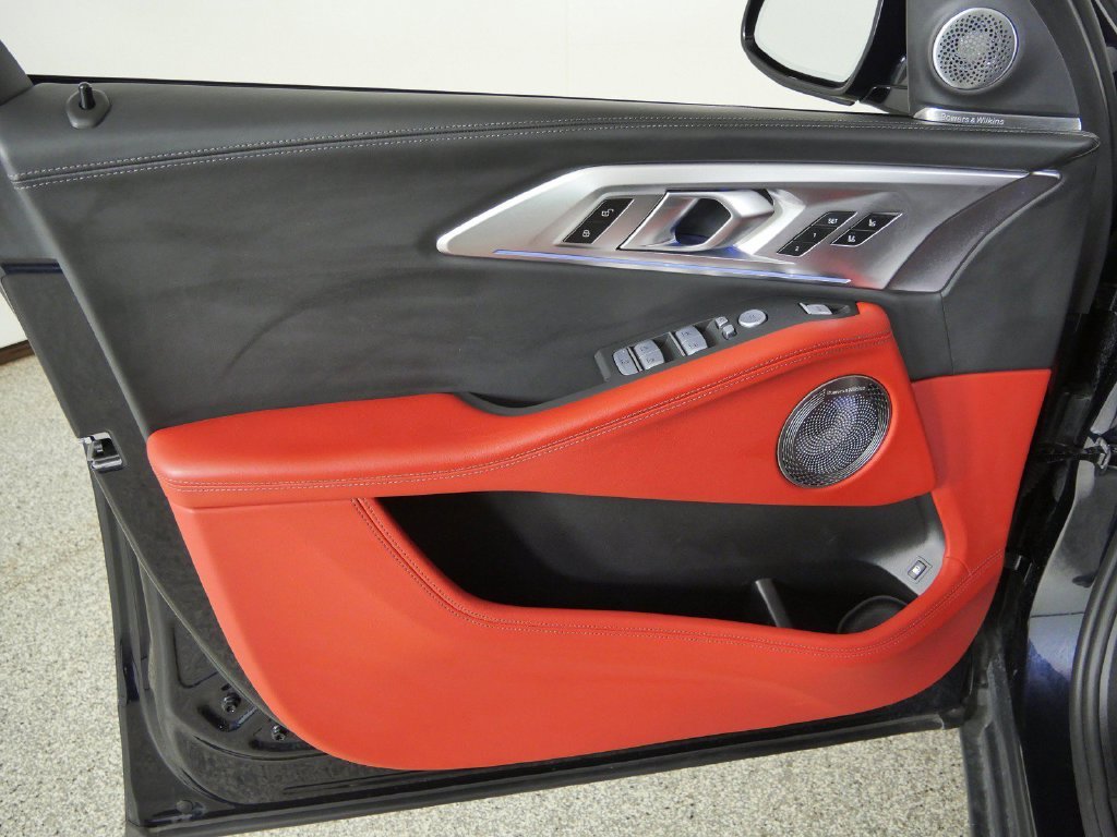 Used 2023 Carbon Black Metallic BMW Base image 32