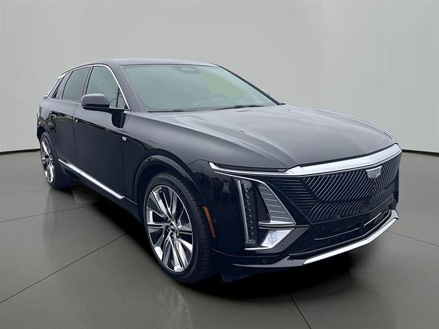2026 Cadillac LYRIQ Signature Luxury, photo 7 of 12