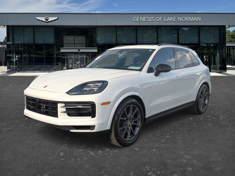 2024 Porsche Cayenne