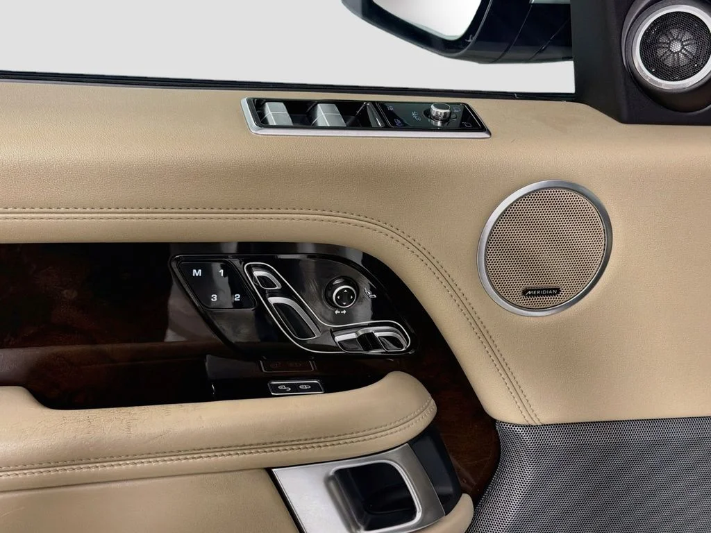 Used 2020 White Land Rover Supercharged image 18