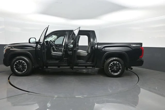 Used 2022 Black Toyota SR5 image 40