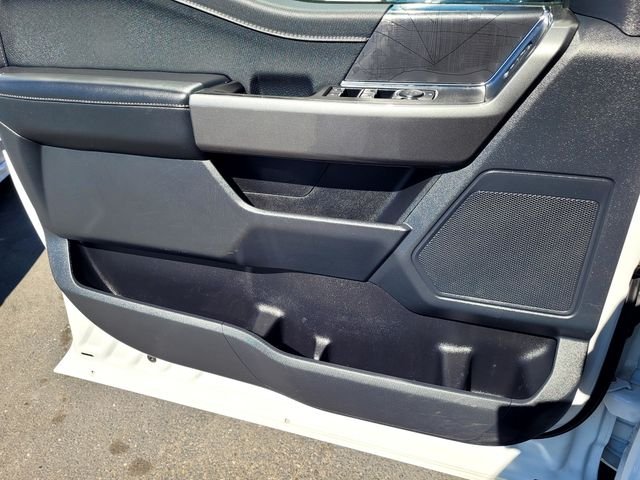 Used 2022  Ford XLT image 14