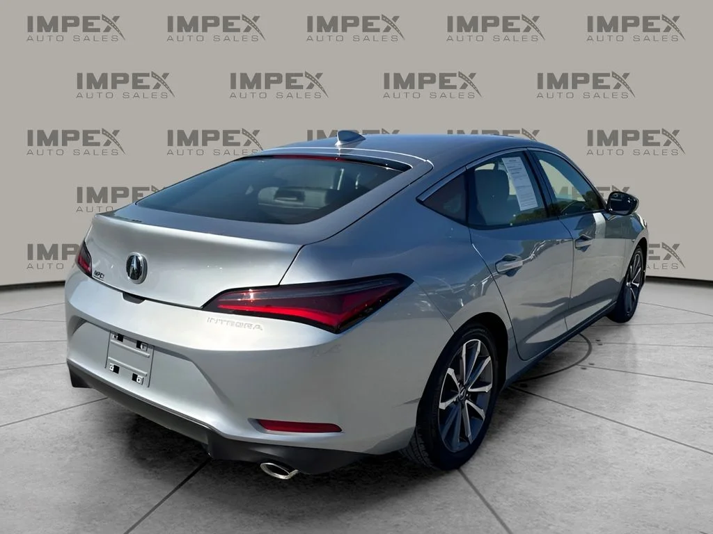 Used 2024 Silver Acura Base image 5