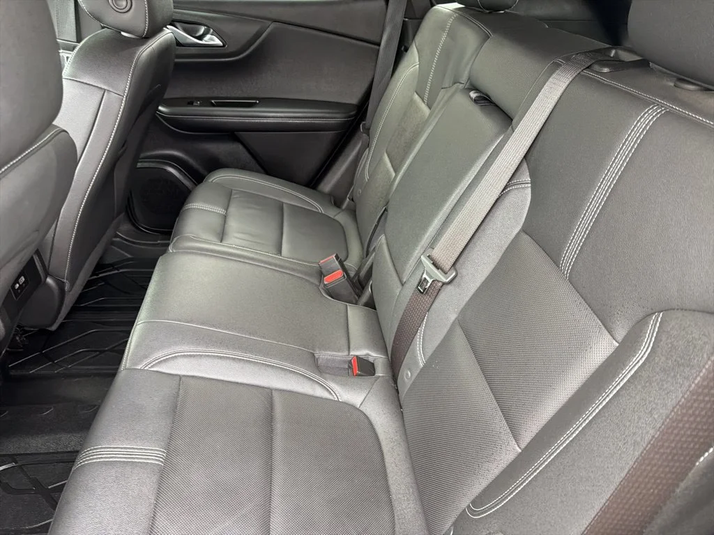 Used 2023 Black Chevrolet LT image 11