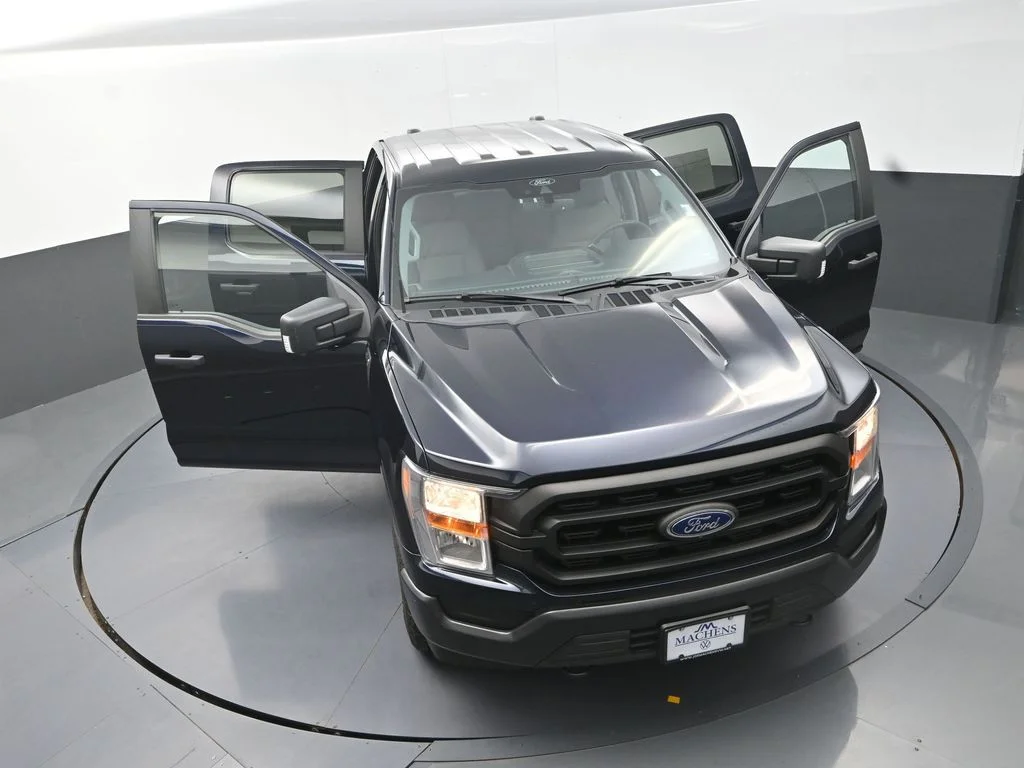 Used 2021 Blue Ford XL image 30