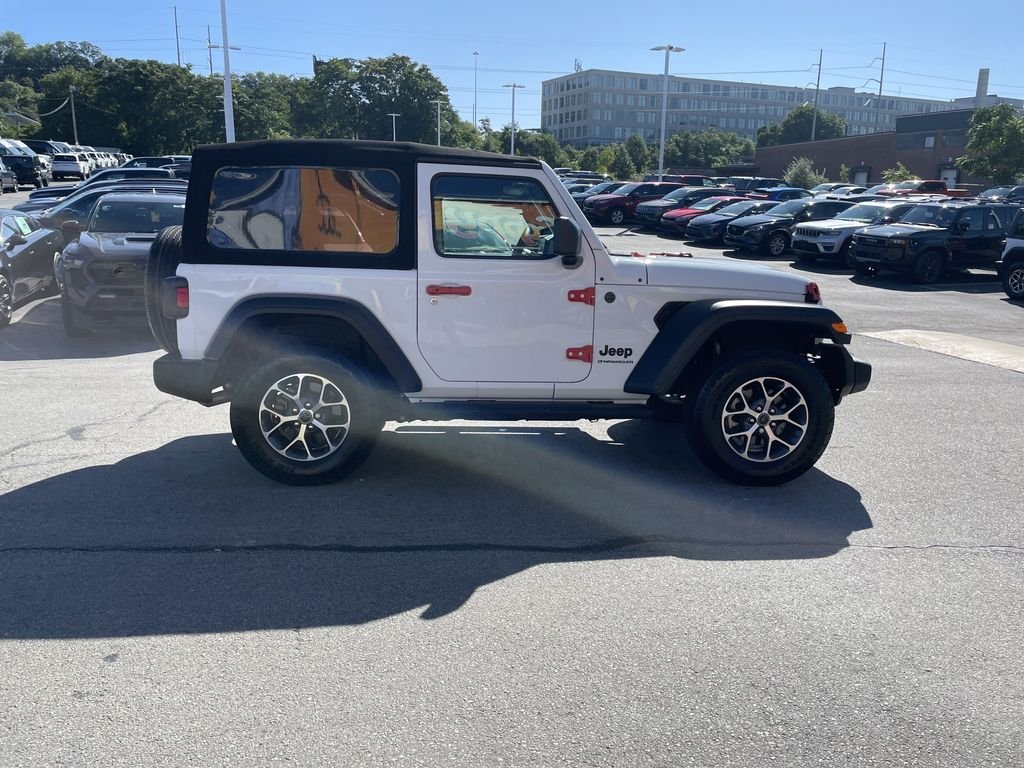 Used 2024 White Jeep Sport S image 7