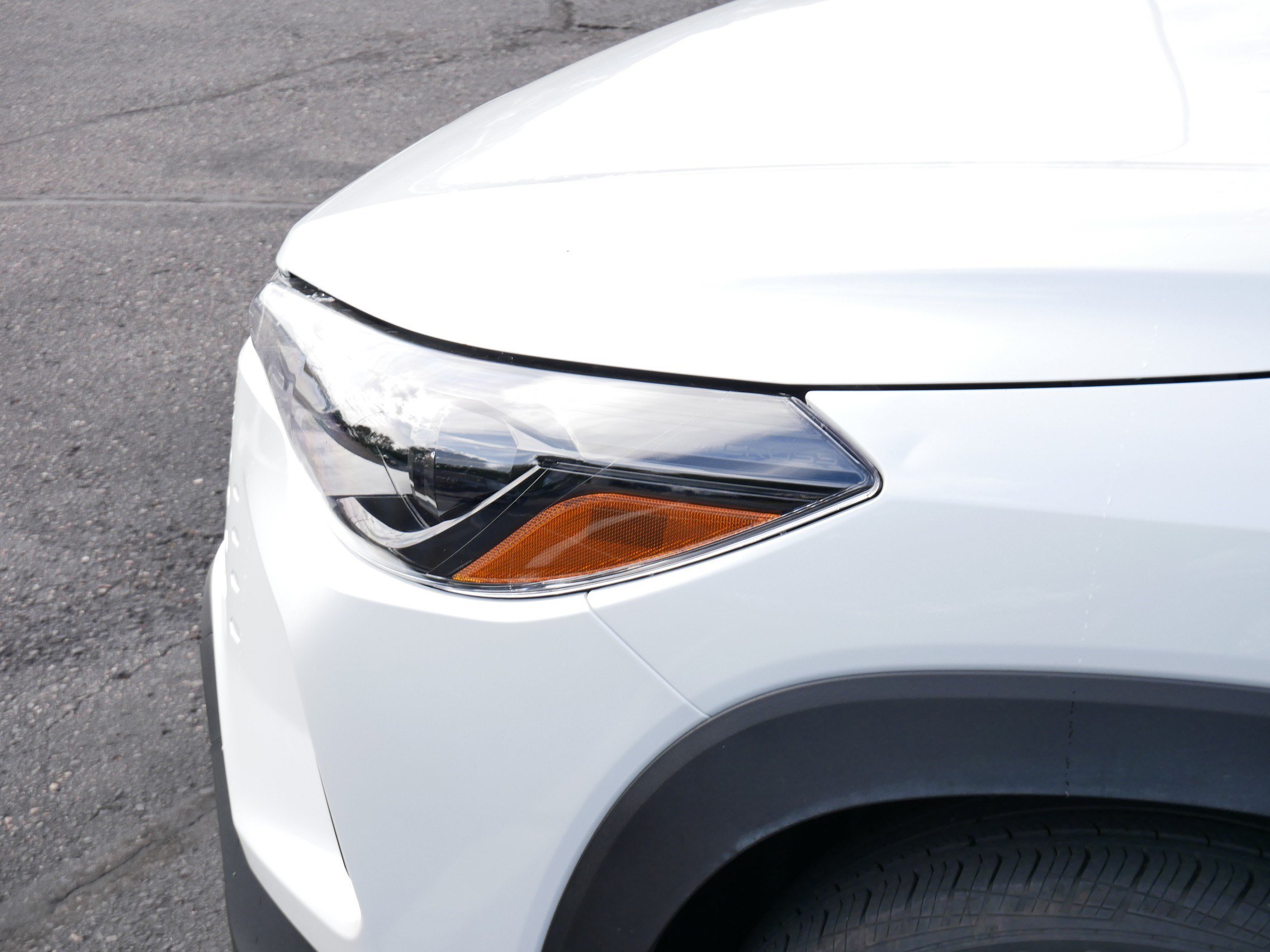 Certified Used 2026 Wind Chill Pearl Toyota Hybrid SE image 16