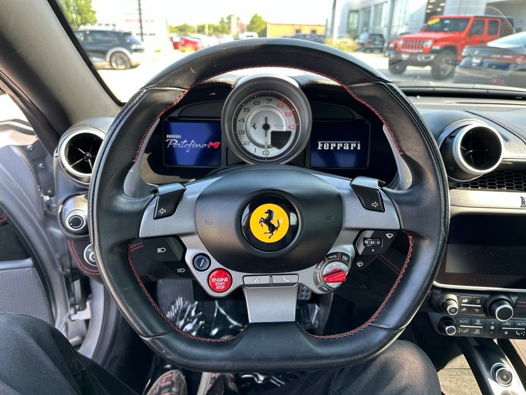 Used 2022 Silver Ferrari Base image 21