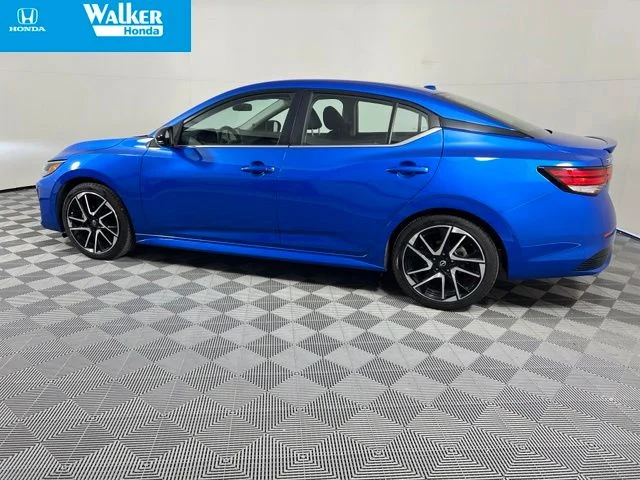 Used 2025 Blue Nissan SR image 4