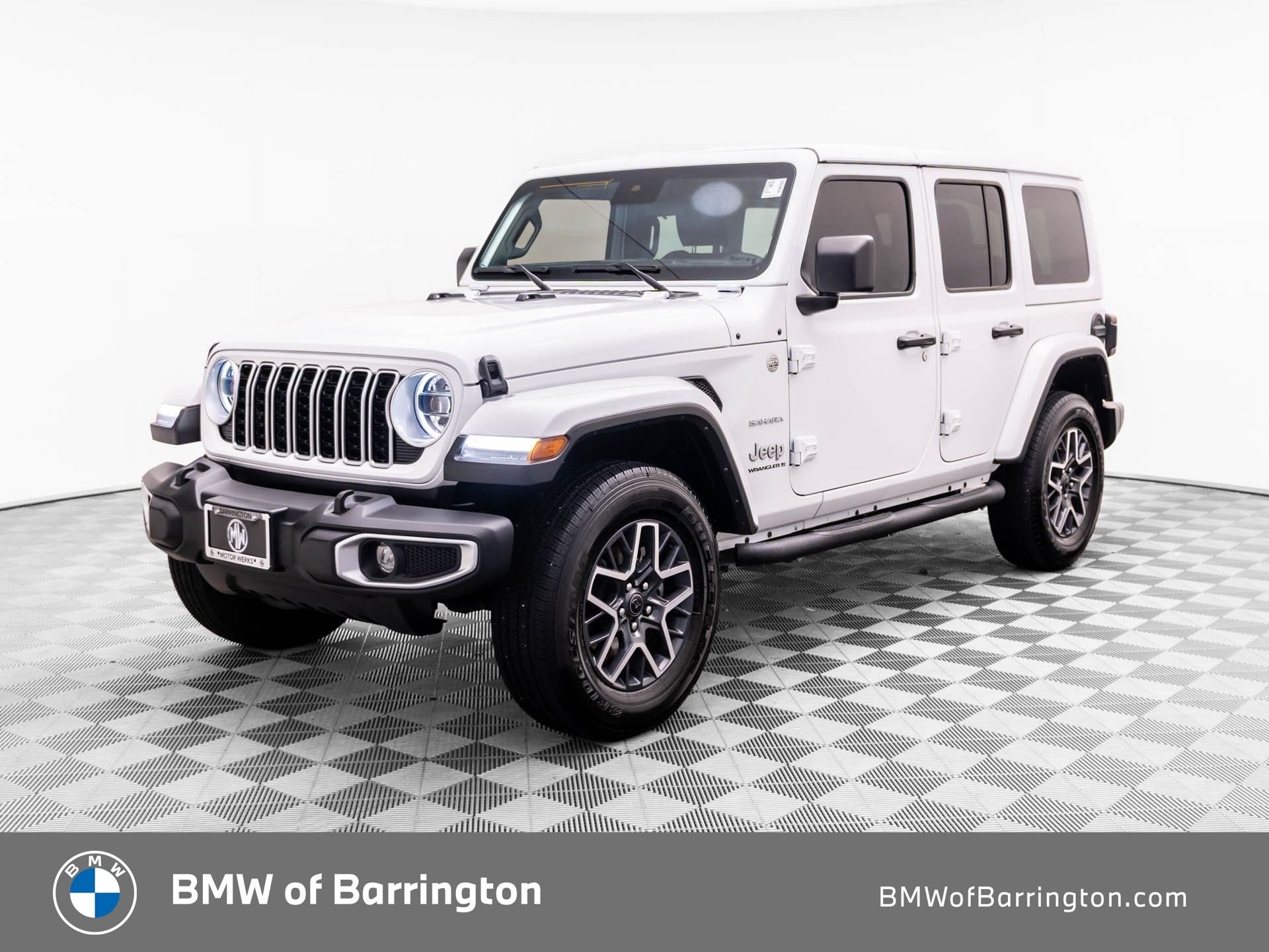 Used 2024 White Jeep Sahara image 1
