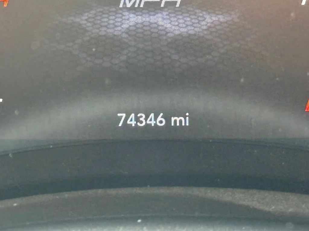 Used 2021 Red Dodge SXT image 12
