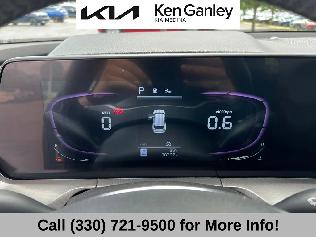 Certified Used 2024 Gray Kia S image 33