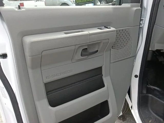 New 2026 Oxford White Ford E-450 DRW image 11