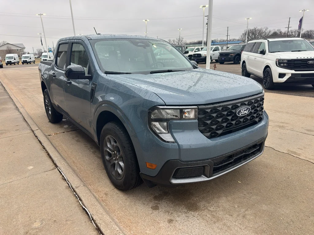 New 2026 Azure Gray Metallic Tri-Coat Ford XLT image 2
