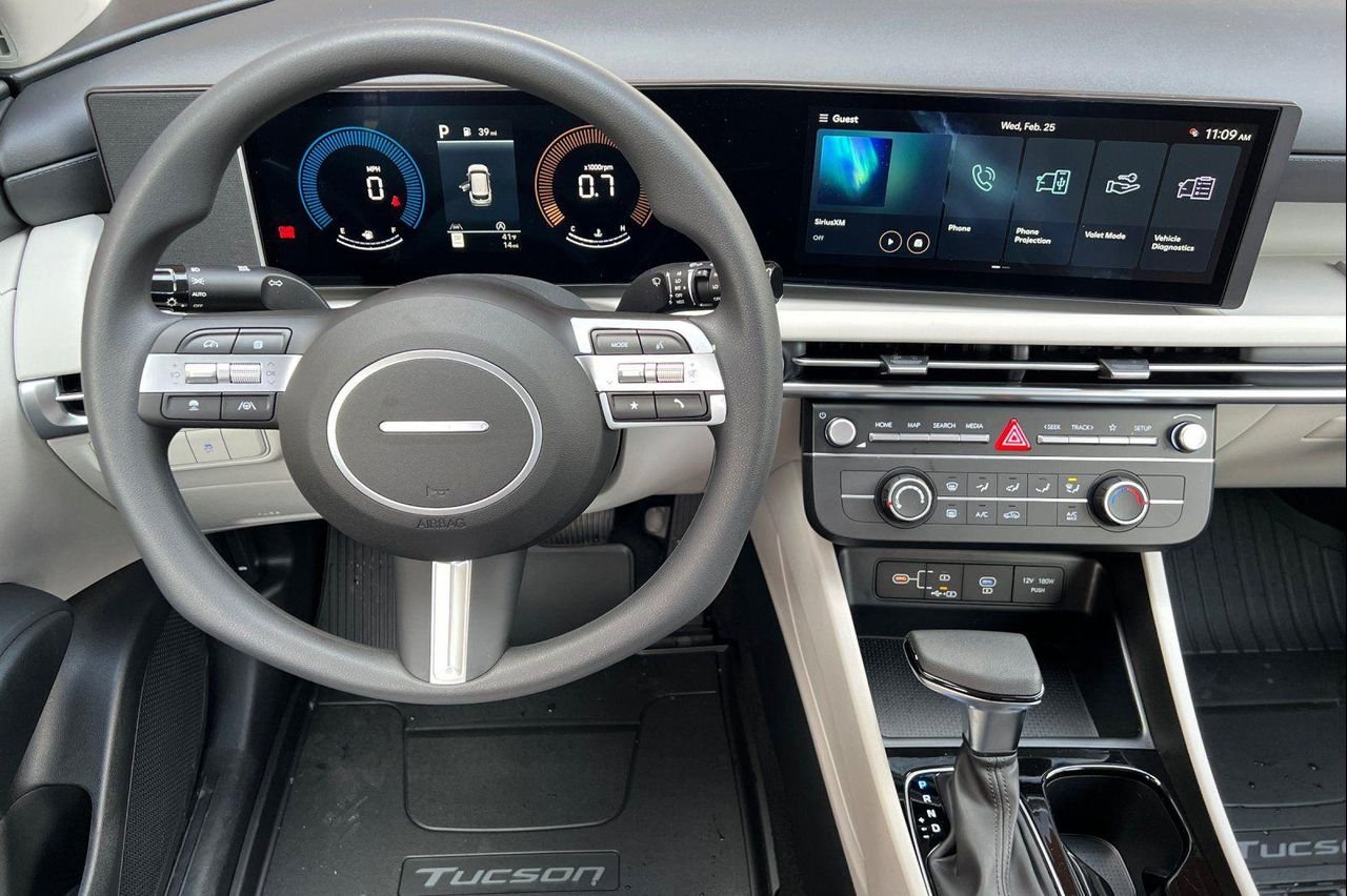 New 2026 Green Hyundai SE AWD image 17