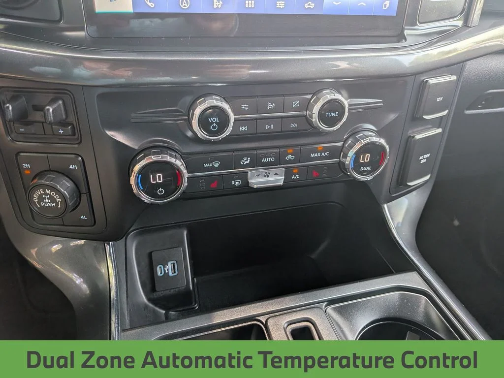 Used 2021 Blue Ford XLT image 20