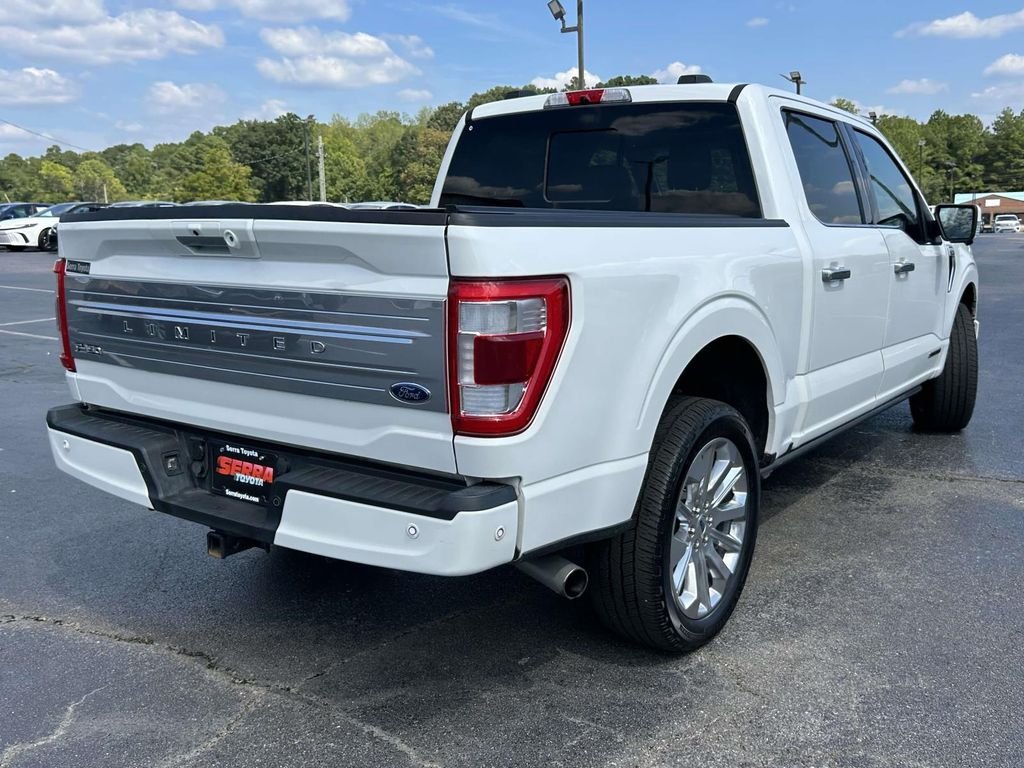 Used 2021 White Ford Limited image 3
