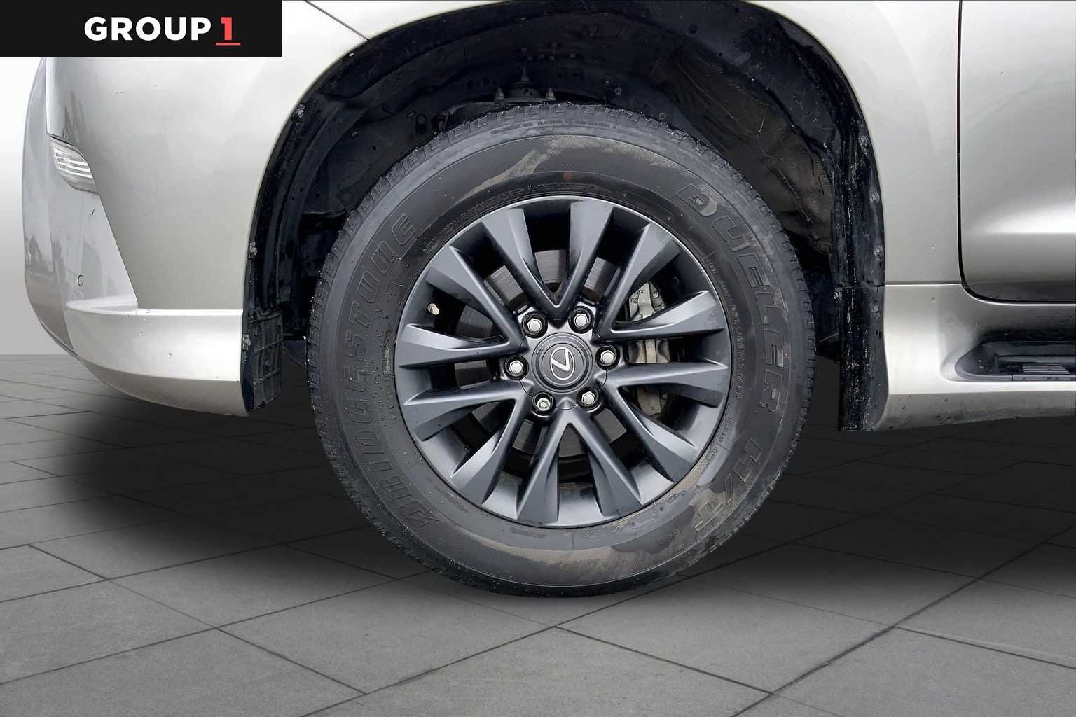 Certified Used 2023 Atomic Silver Lexus Premium image 11