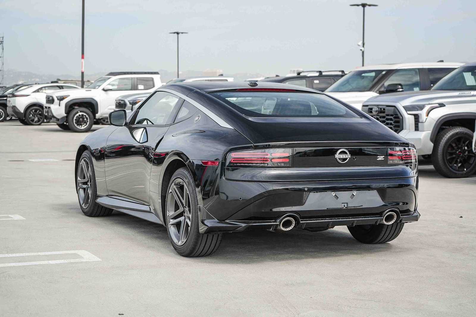 New 2027 Black Diamond Pearl Nissan Sport image 8