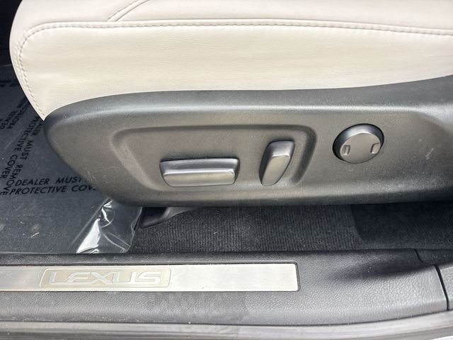 2021 Lexus RX 350 - Photo 12